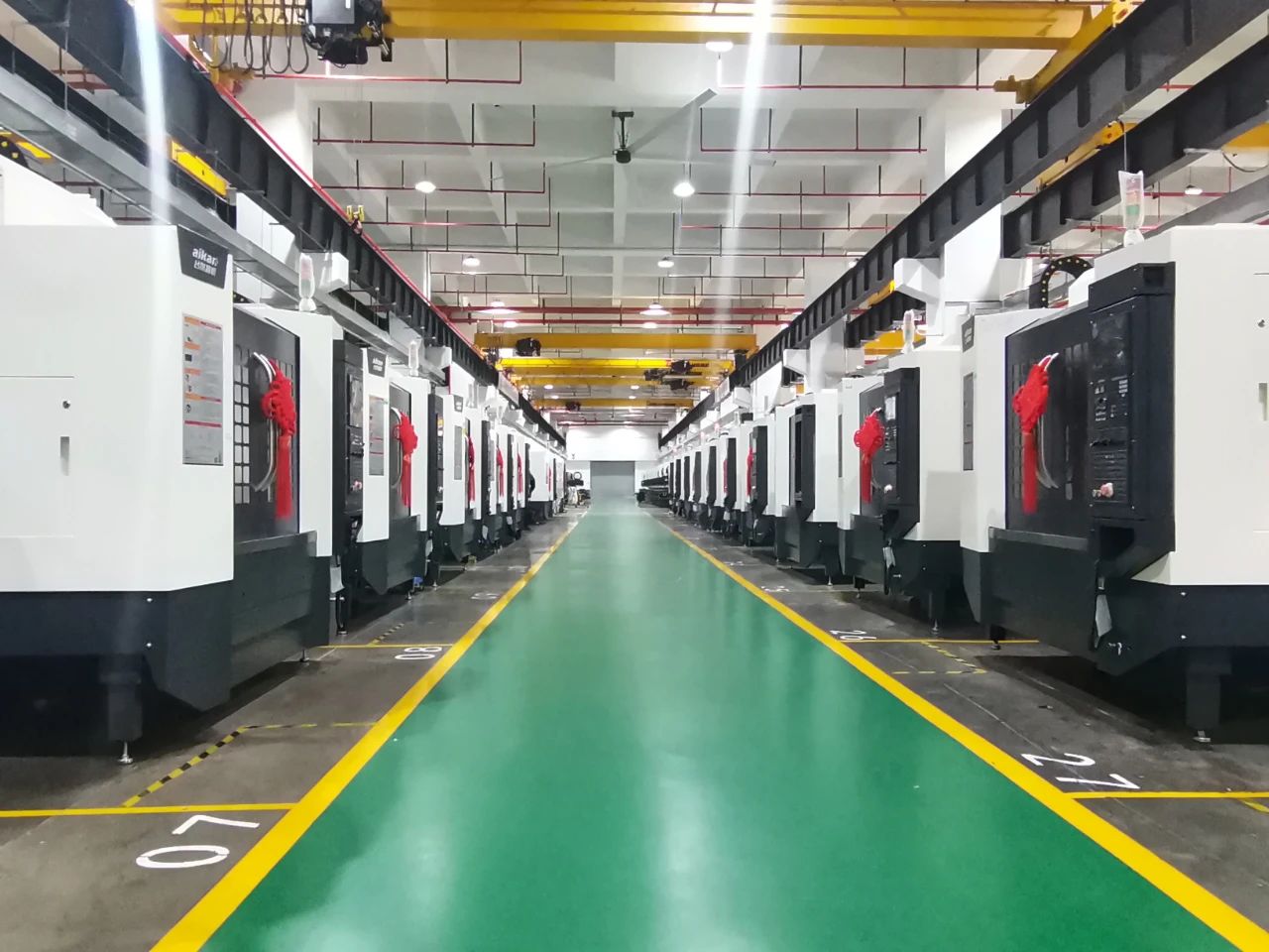 必赢国际精机车间